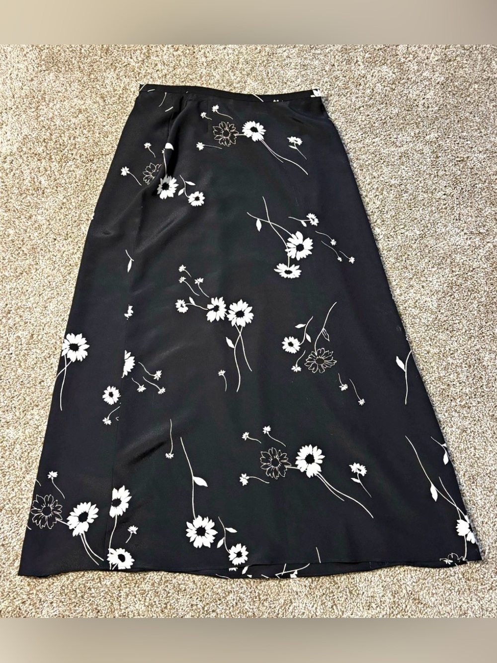 Liz Claiborne Women's A-Line Midi Skirt Floral Black White Chiffon Zip 10